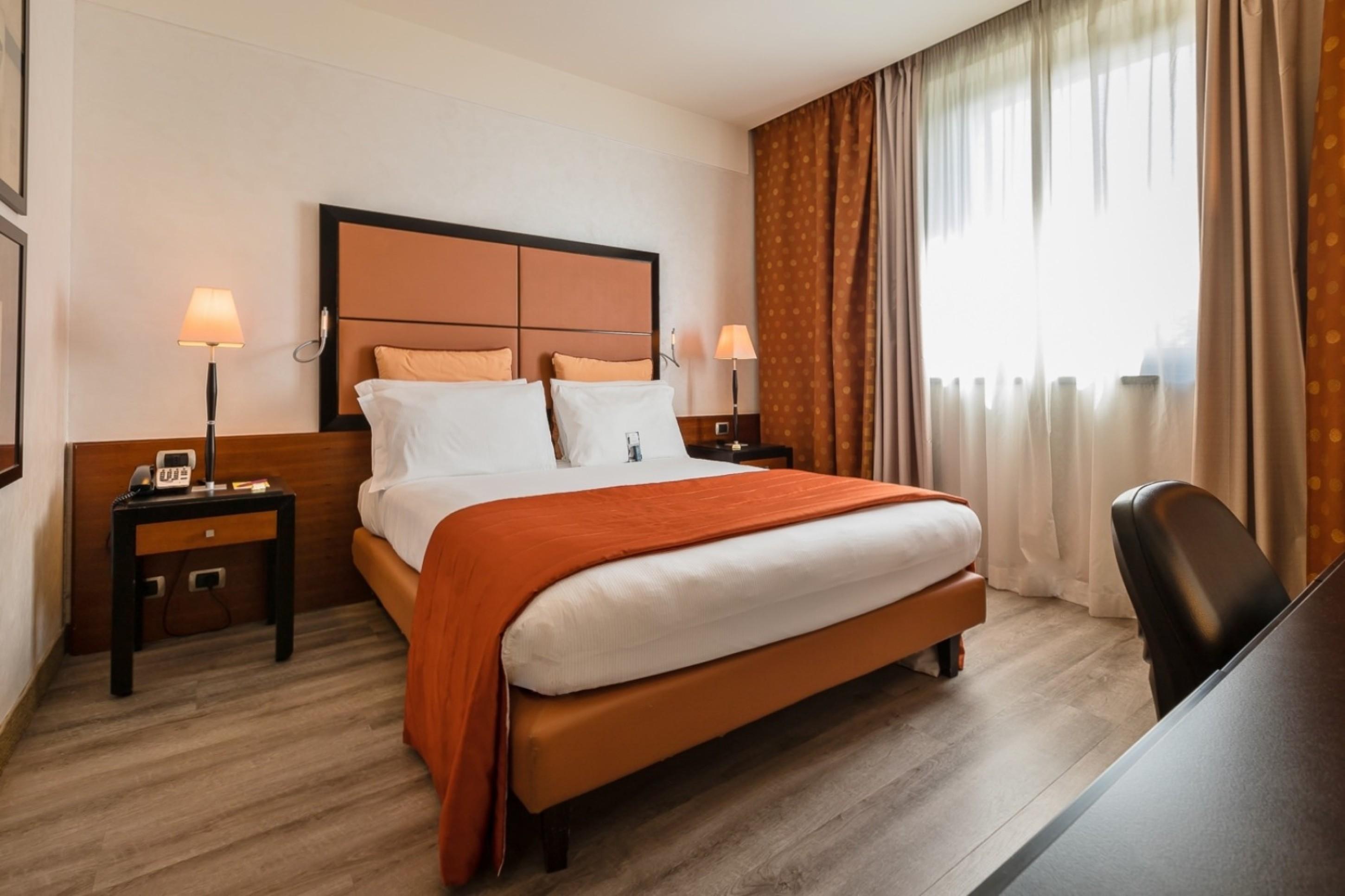 Crowne Plaza Milan Malpensa Airport, An Ihg Hotel Case Nuove  Exterior foto